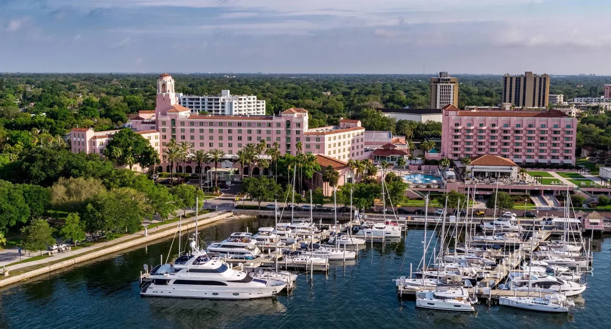 St Petersburg, FL